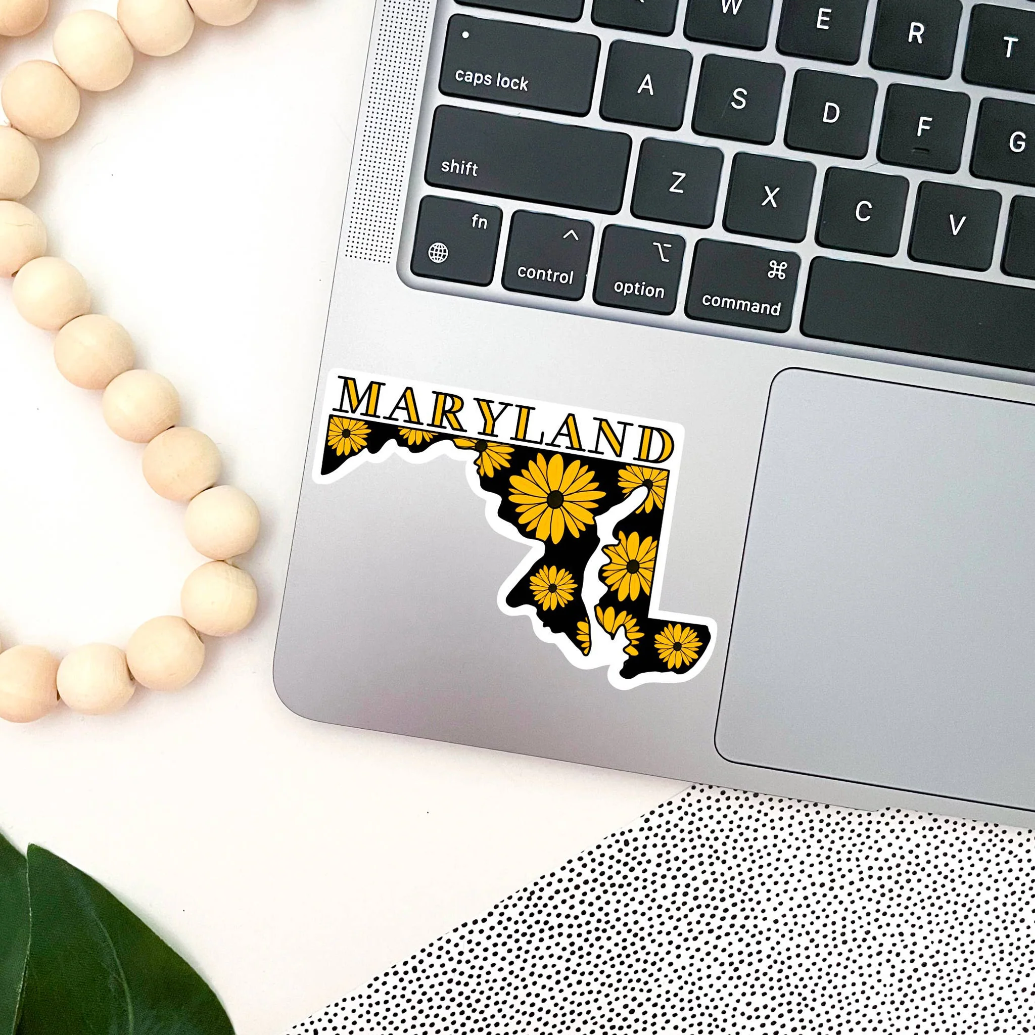 Maryland Flowers and State Vinyl Sticker - Image 2