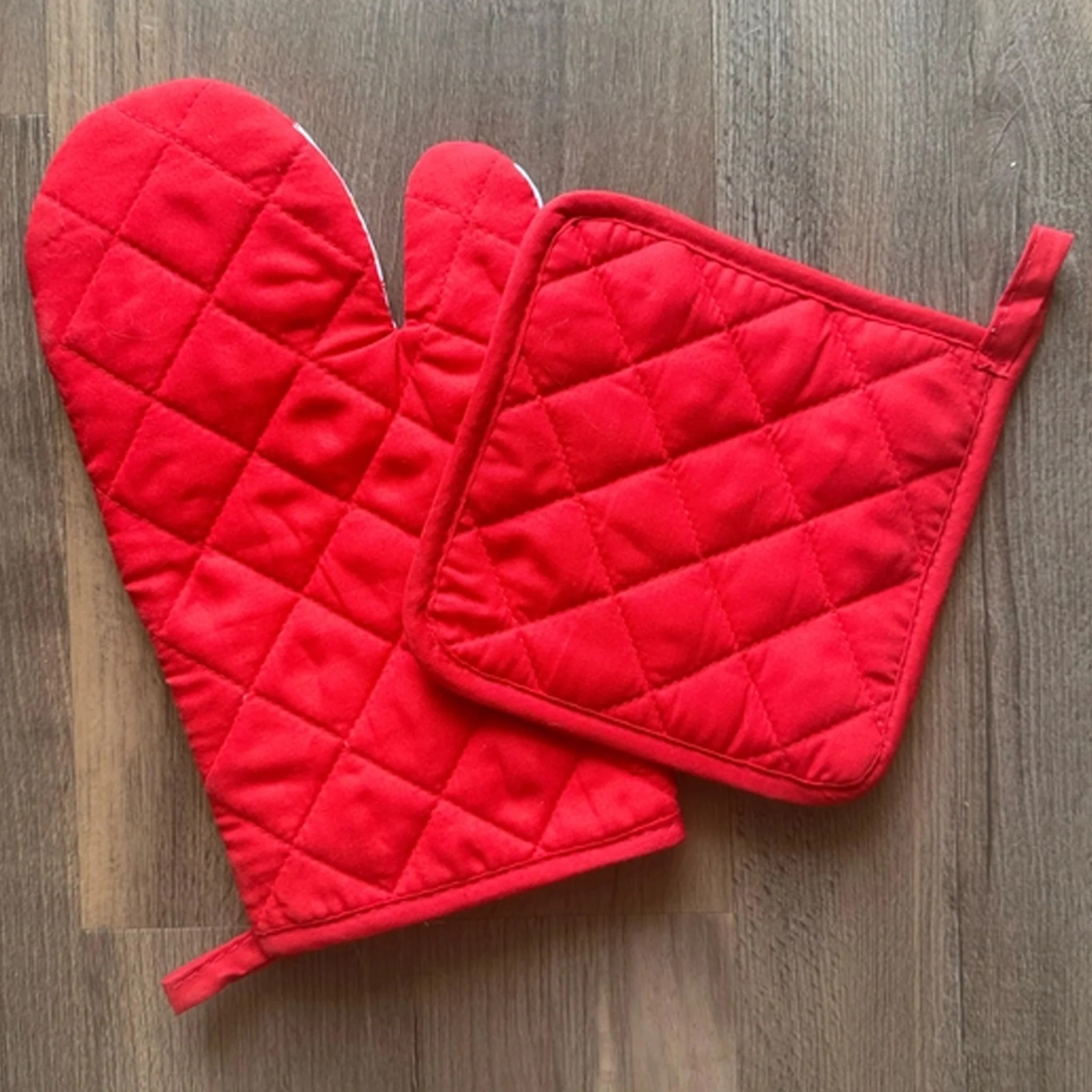Maryland Symbols Potholder or Oven Mitt - Image 4