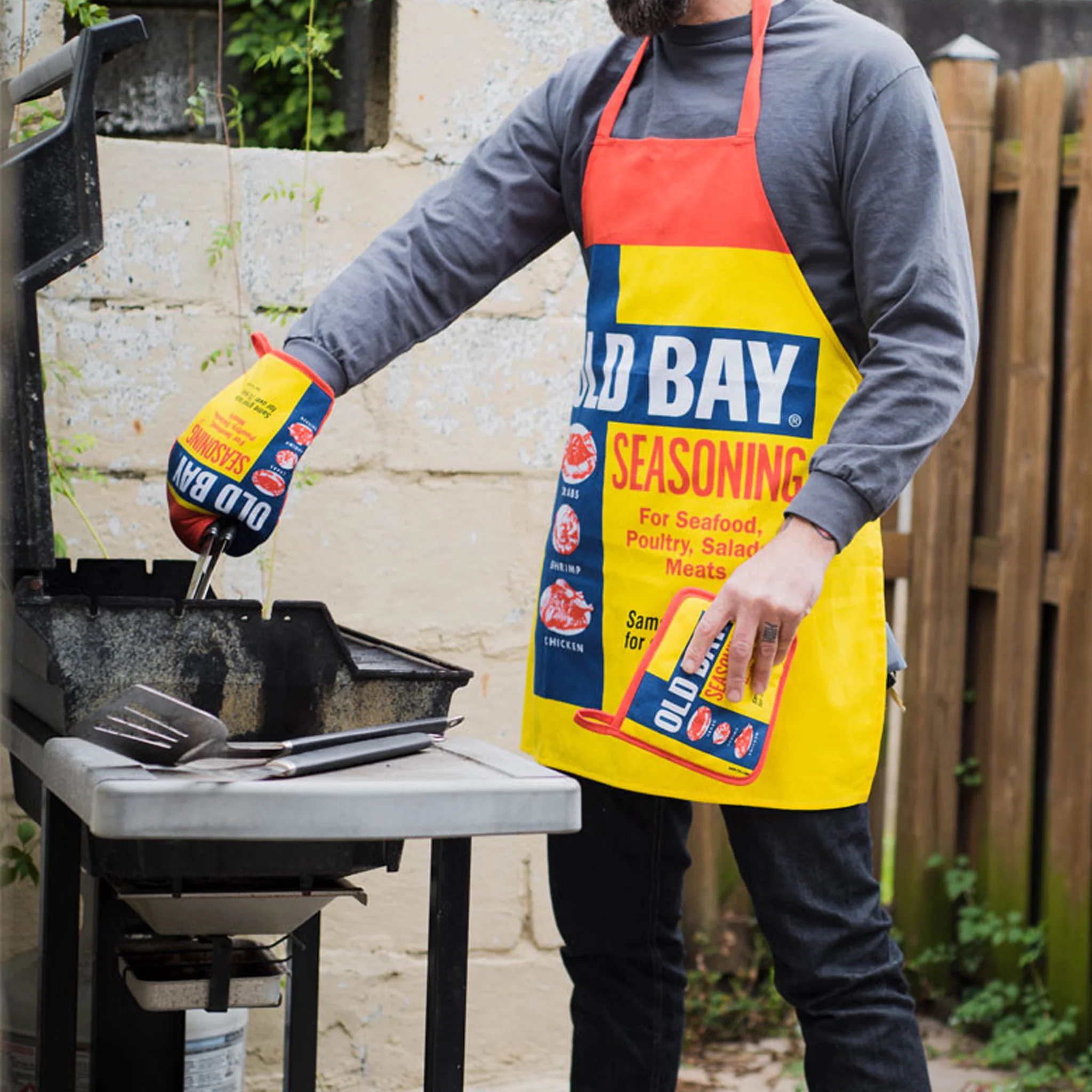 Old Bay Seasoning Full Apron - Image 2