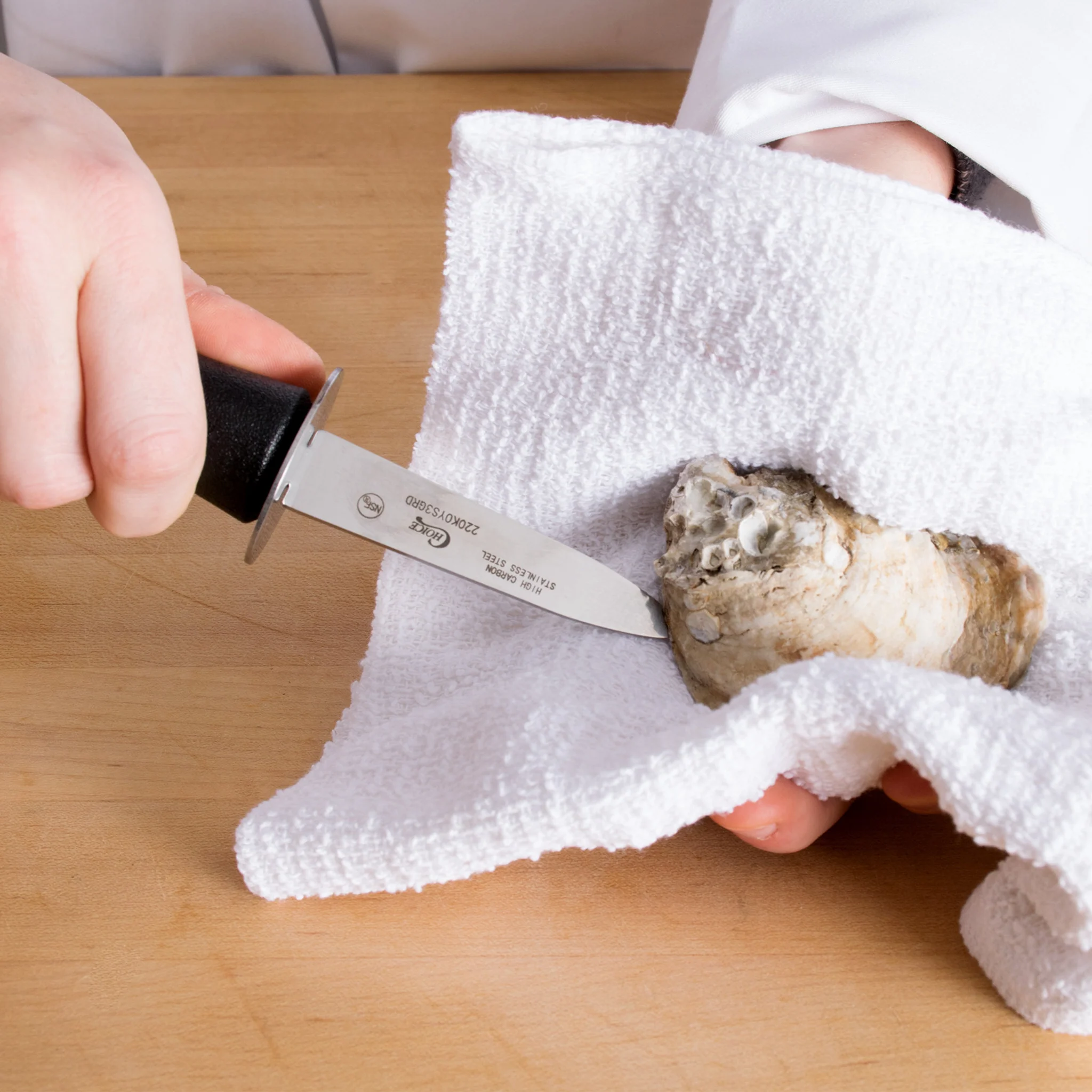 Oyster Knife with Guard Black Handle - Image 3